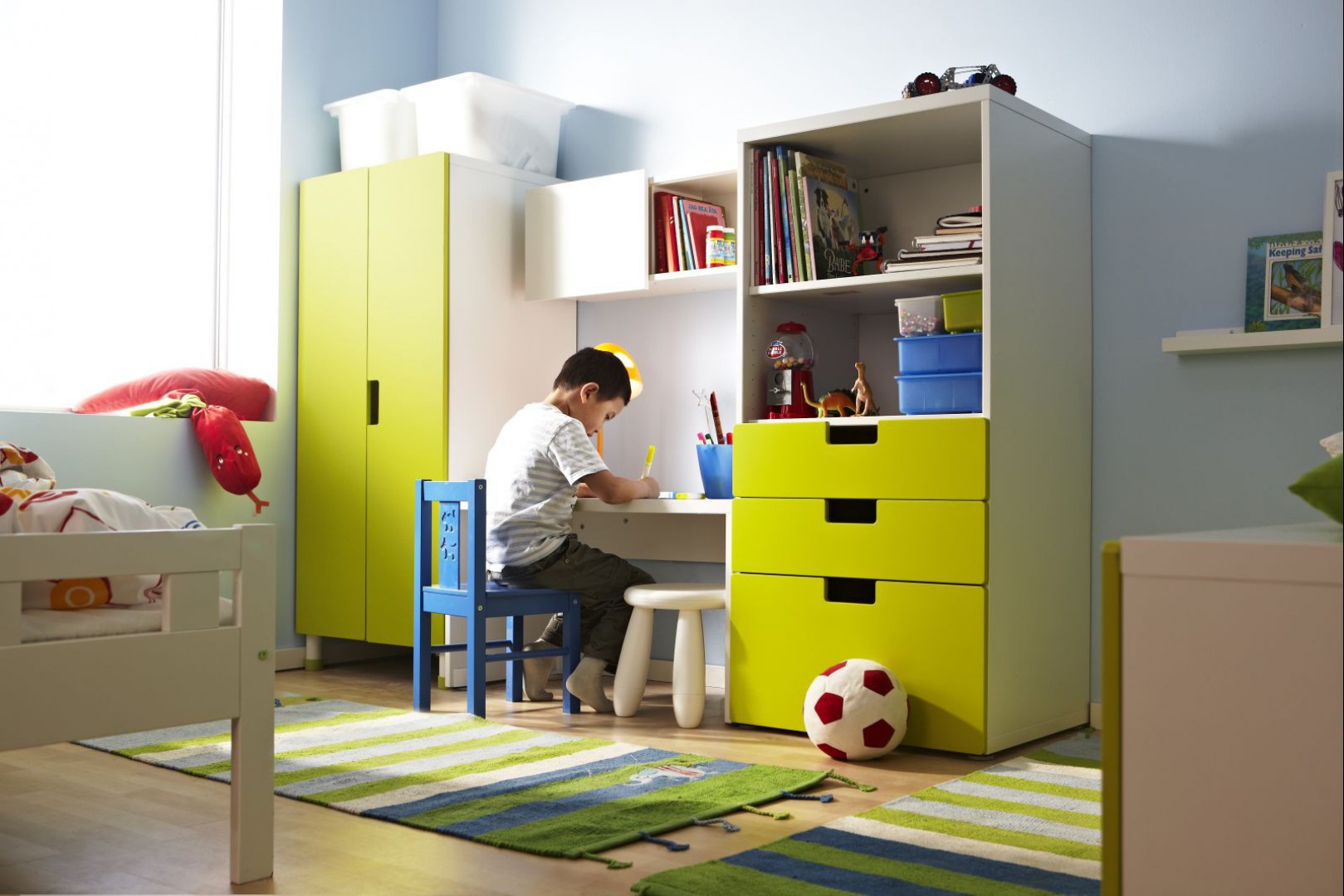 Rynek Mebli Ikea Inwestuje W Edukacje Dzieci Biznesmeblowy Pl