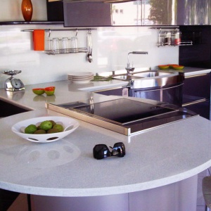 Starlight White. Fot. Technistone