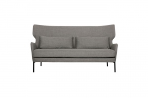 Sofa z wysokim oparciem