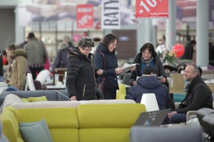 Produkcja sprzedana mebli w Polsce - według raportu KPMG