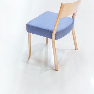 Krzesło z serii 