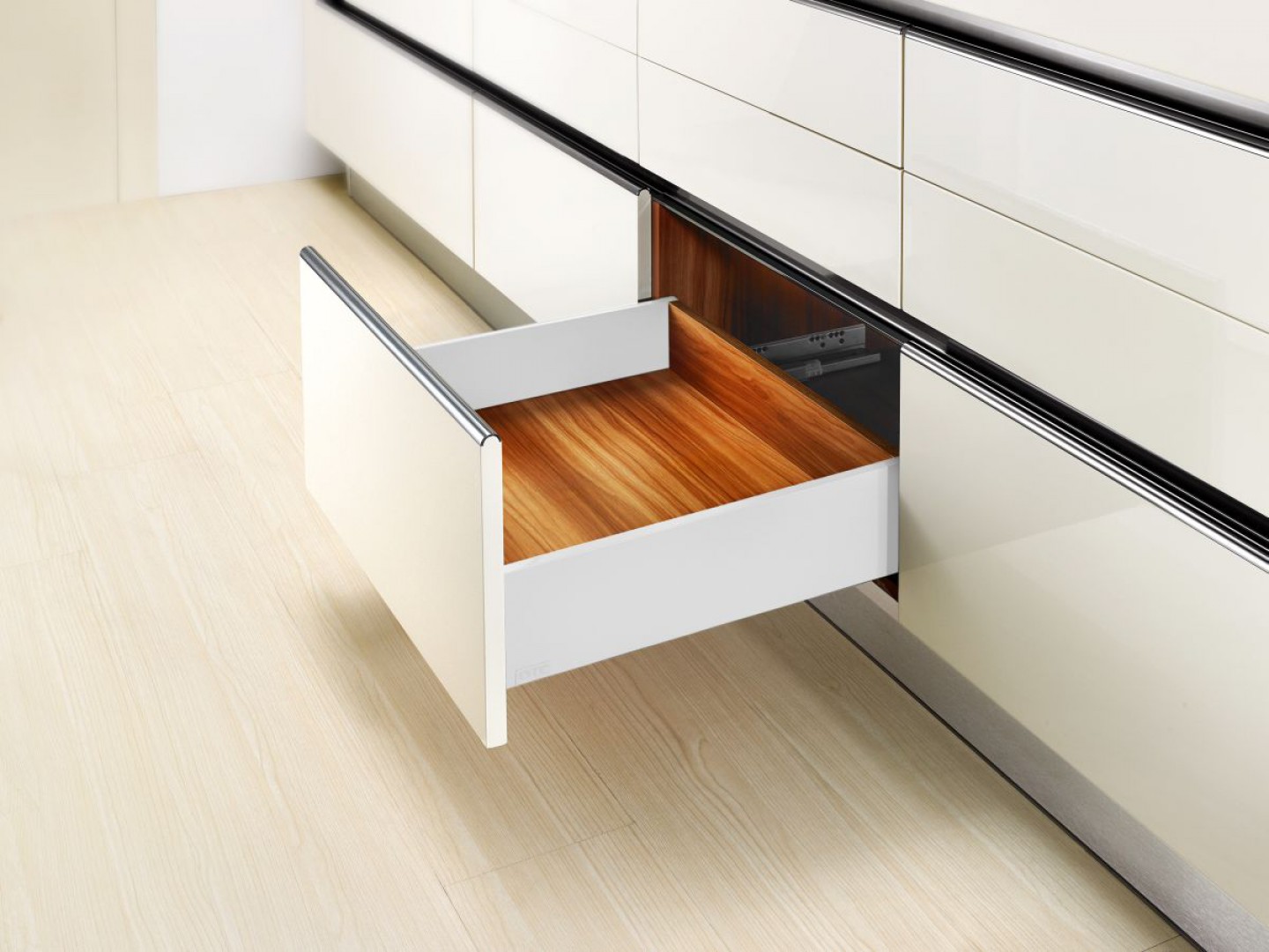System do zabudowy szuflad SB10 Slim Box. Fot. Amix