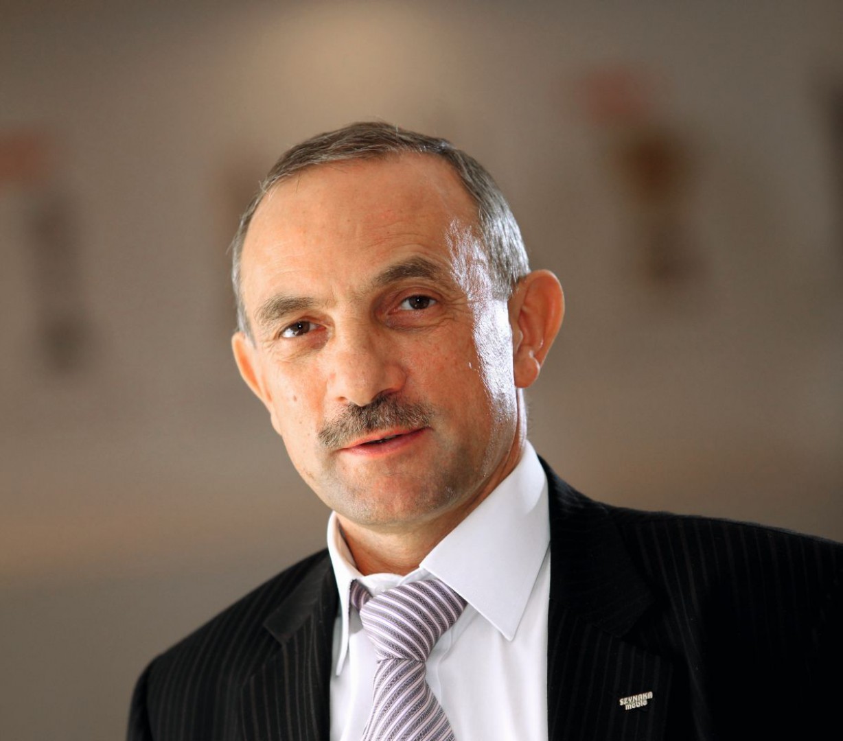 Jan Szynaka, prezes Ogólnopolskiej Izby Gospodarczej Producentów Mebli. Fot. Szynaka Meble
