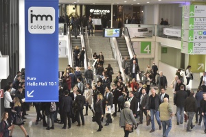 Targi "IMM 2017" w Kolonii - rekordowa liczba zwiedzających