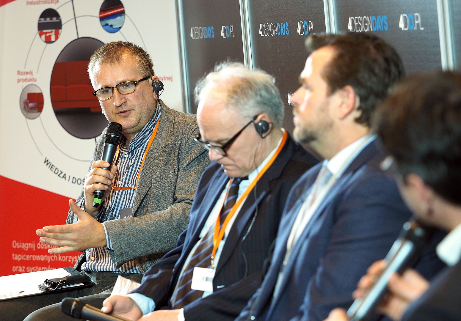 Panel dyskusyjny - Forum Branży Meblowej. Fot. PTWP
