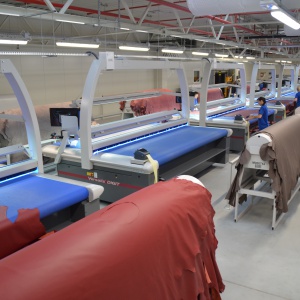 Maszyny do rozkroju, pozwalające na optymalizację produkcji. Fot. Lectra