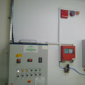 Wszelkie zabezpieczenia instalacji odpylania są dodatkowo sprzężone z systemem fotokomórek, czujników bezpieczeństwa, wykrywaczy iskier. Fot. IM
