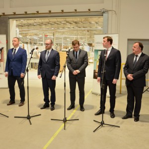Spotkanie w Żuławskiej Fabryce Mebli. Fot. WMSSE