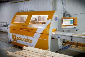 Teknika dostarczyła maszyny optymalizujące produkcję mebli drewnianych