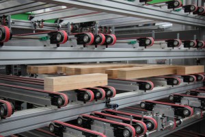 Zautomatyzowany magazyn jest wsparciem dla producentów mebli