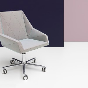 Fotel Prism. Projekt Krystian Kowalski dla Noti