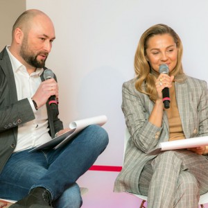 Marek Gonsior, dyrektor ds. marketingu salonów Agata, Małgorzata Socha, ambasadorka marki Agata. Fot. Agata