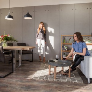 W sklepie Make Home można znaleźć m.in. fotele w stylu ludwikowskim, fotele typu chesterfield czy nowoczesne skandynawskie bryły. Fot. Make Home