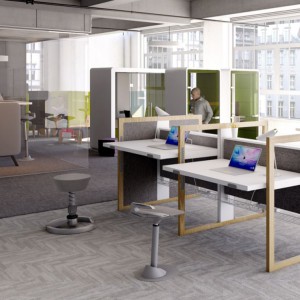 W biurku „Stand UP R” (Mikomax Smart Office) zastosowano manualny mechanizm podnoszenia blatu. Fot. Mikomax Smart Office