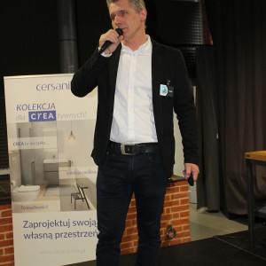 Sebastian Sklepik, reprezentant firmy Jawor-Parkiet