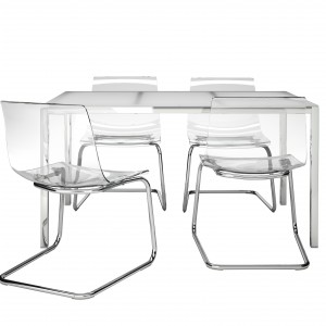 Stół IKEA Torsby i krzesła Tobias. Fot. IKEA