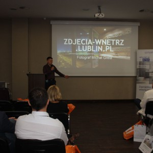 Fotografia wnętrz bez tajemnic. Michał Grela, profesjonalny fotograf wnętrz. Fot. Publikator