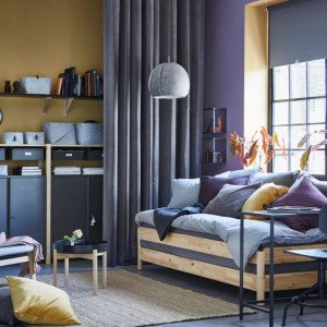 System „Ivar” (IKEA) został zaprojektowany, aby móc łączyć różne elementy i dostosowywać je do potrzeb konkretnej przestrzeni. Fot. IKEA