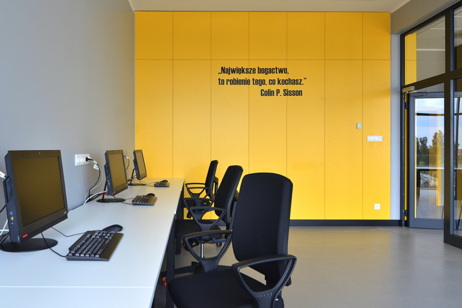 Szkoła w Rokietnicy. Fot. Abet Laminati