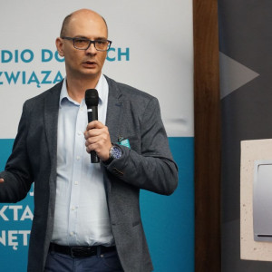 Rafał Kleinschmidt z firmy Kontakt Simon