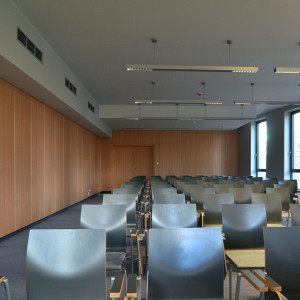Panele akustyczne w Sądzie Okręgowym w Poznaniu. Fot. Abet Laminati