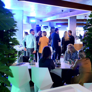 Wystawa pt. “Polski design w Galerii Heban”. Podczas spotkania została zaprezentowana najnowsza kolekcja lamp Macieja Zienia dla firmy Milagro oraz projekty Oskara Zięty. Fot. Galeria Heban